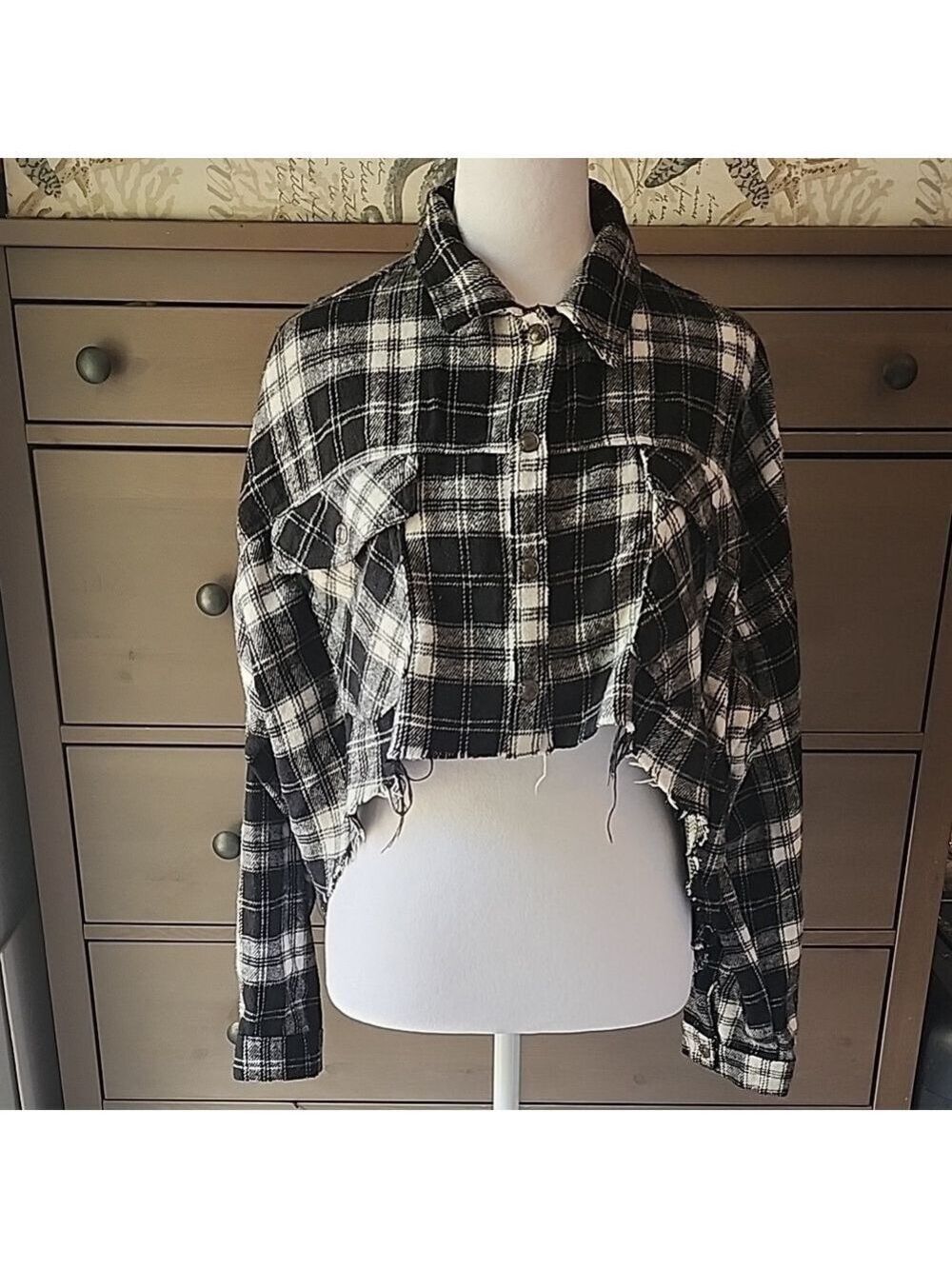 BBJ LOS ANGELS Black and White Plaid Cropped Jacket